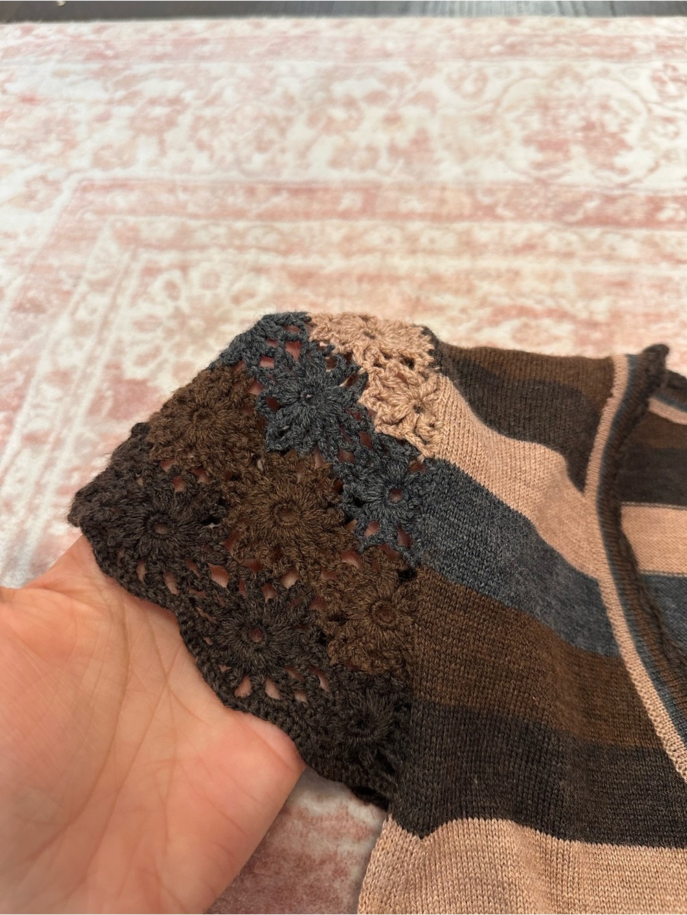 Vintage 🤎 100% Merino Wool Nanette Lepore Top - Picture 5 of 10